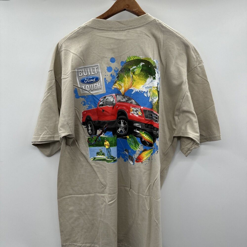 Ford Collection Tan Size XL Bass Fishing Lures Short Sleeve T-Shirt Gildan